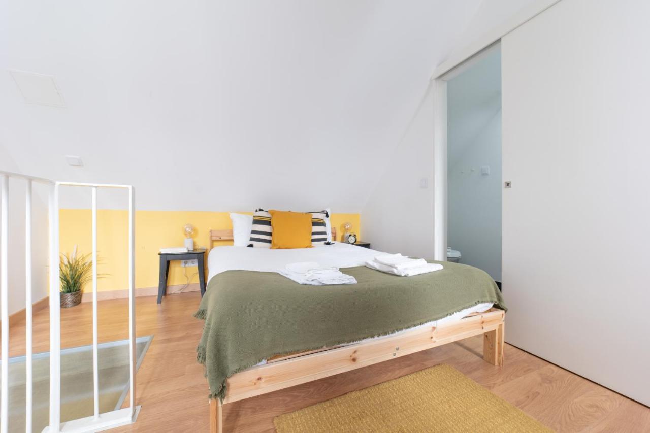 Hill House - No. 589b * Lisboa